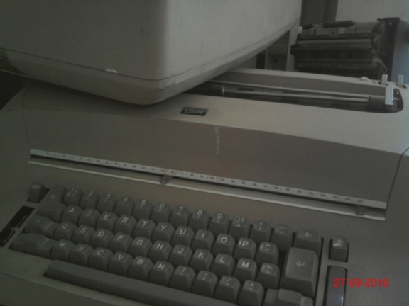 IBM000